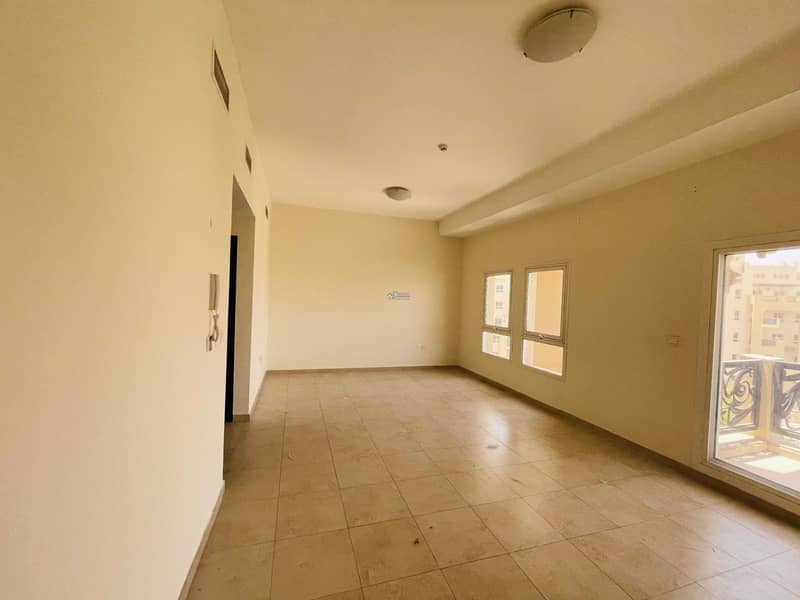 4 Spacious 1Br Apartment for Sale in Rem Raam
