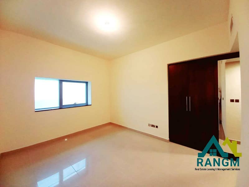 15 Sea View ||  3 Master Br | Maids room | Parking | Gym & Pool