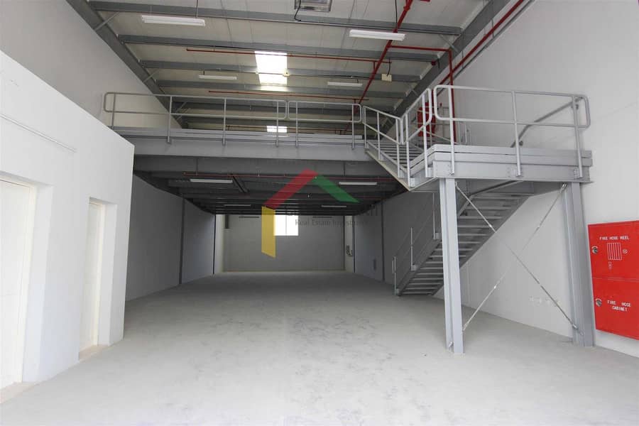 Industrial 17 Warehouse In Sharjah Brand New