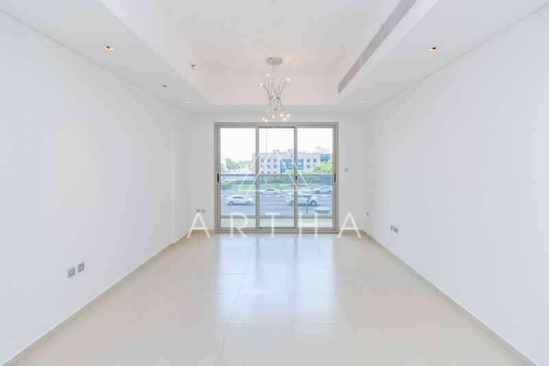 7 Spacious and bright 3 bed Apartment | Burj view
