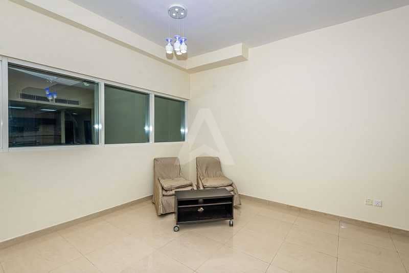5 60 days Free | Bright  Apartment | Accessible to SZR