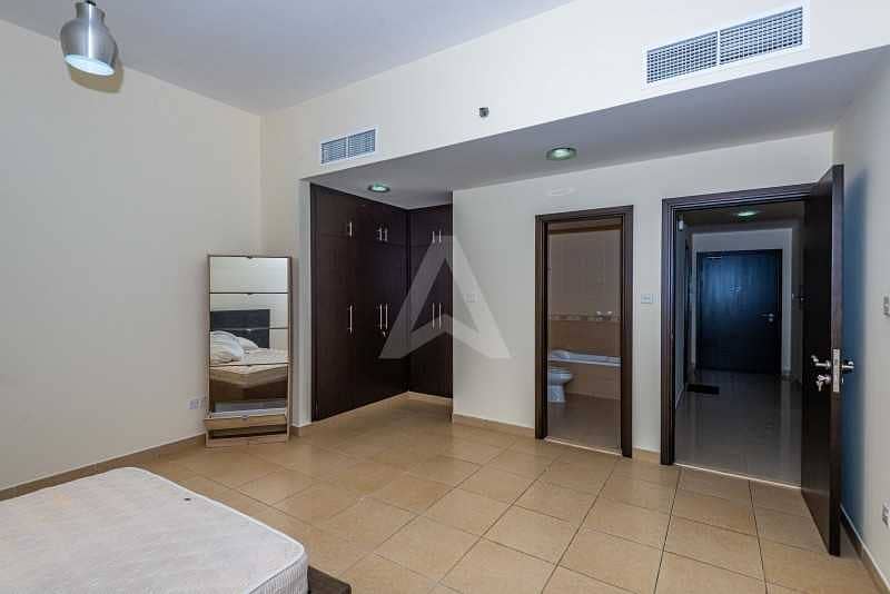 10 60 days Free | Bright  Apartment | Accessible to SZR