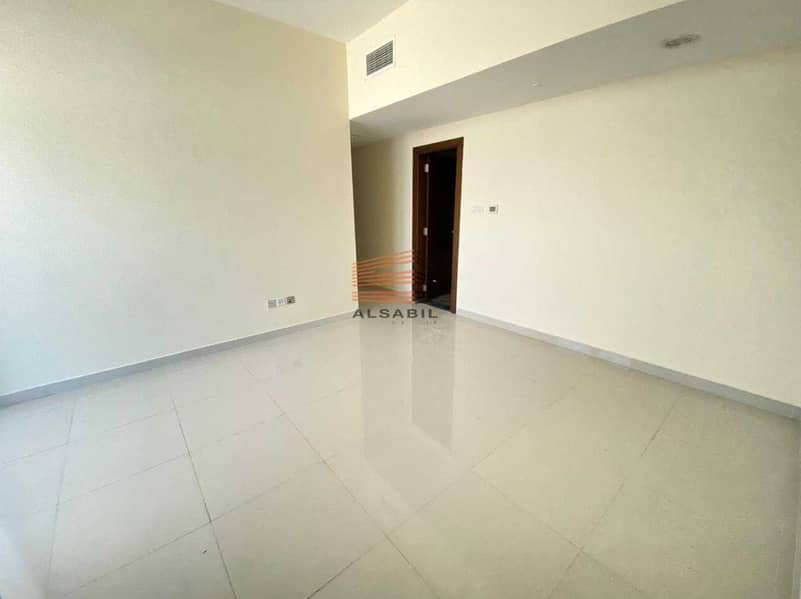 2 3 Months Free | 2 BR with big balcony |Bright & Spacious