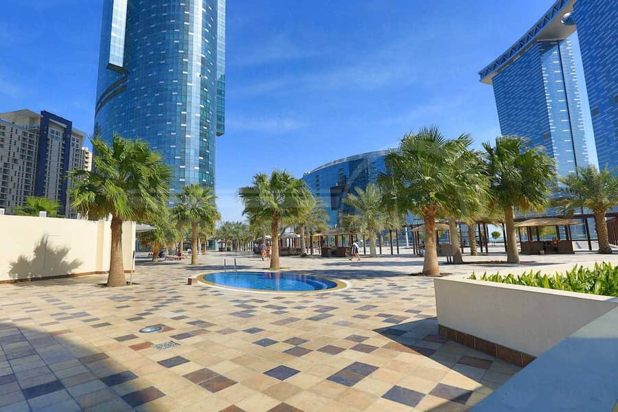 19 Luxurious 3BR+1 Apartment in Gate Tower.