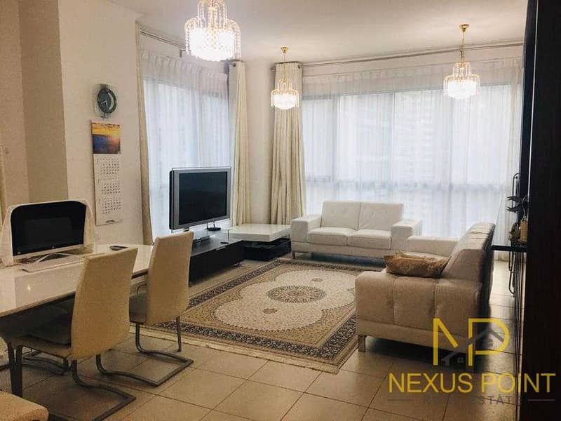 Vacant | Well Maintained | Fountain & Pool View Vacant | Well Maintained | Fountain & Pool View