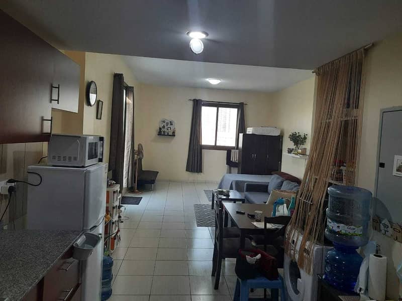 Decent Studio Available for 25k in 4 cheques and Also Available on Monthly Basis