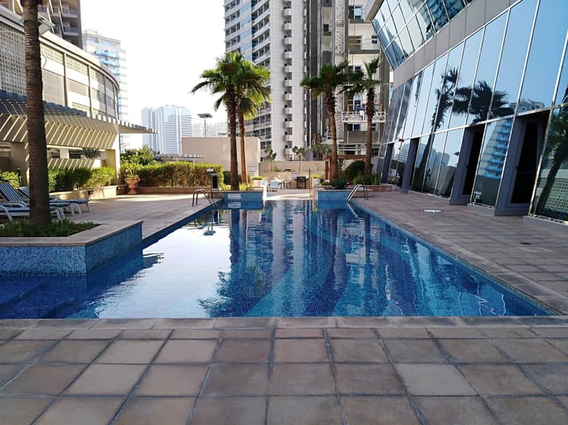 14 Cozy 2BR furnished in Diamond Tower