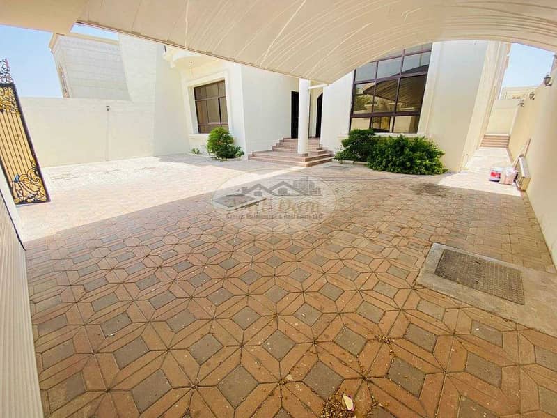 Good Offer! Beautiful Villa | 6 Master bedrooms with Maid room | Well Maintained | Flexible Payments