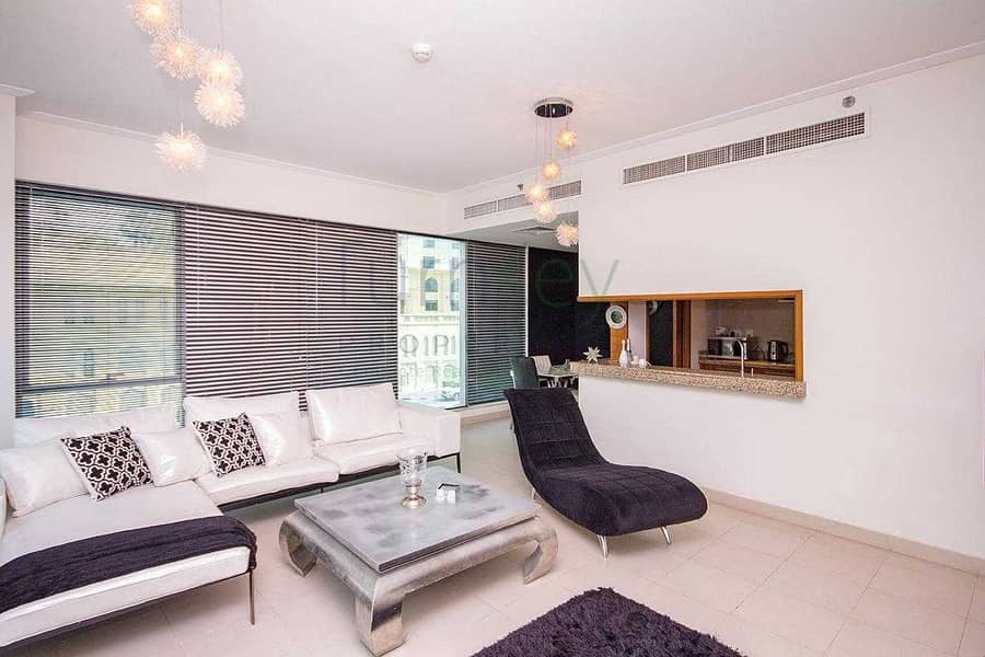 Furnished Low Floor with Terrace Free Chiller Furnished Low Floor with Terrace Free Chiller