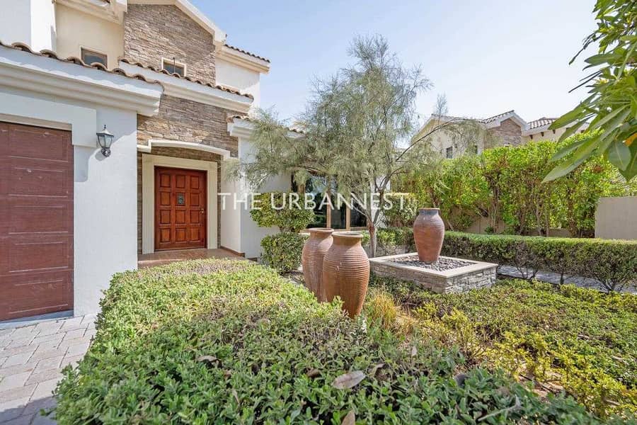 35 Charming 4 Bedroom | Community Facing | Almeria