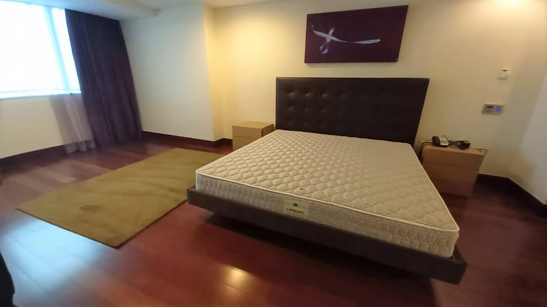 7 Fully Furnished 3BR with Maids