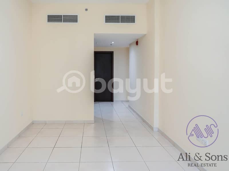 Spacious 3brs Flat for rent in Khalidiya