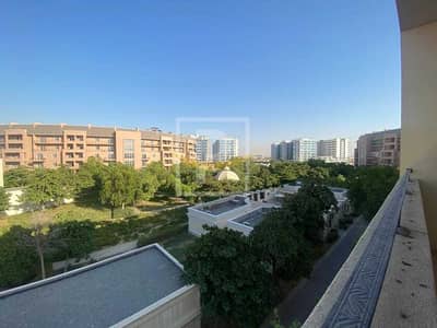 3 Bedroom Apartment for Sale in Motor City, Dubai - Closed Kitchen | Full Park View | Easy Access to Main Roads 3 Bedroom Apartment for Sale in Motor City, Dubai - Closed Kitchen | Full Park View | Easy Access to Main Roads