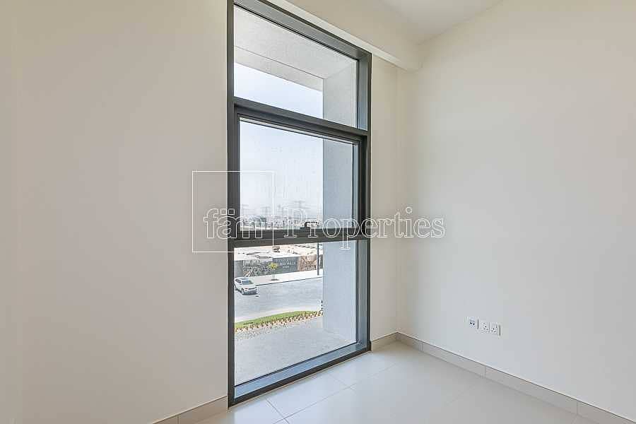 15 Move to a Brand new Apt with a stunning view. .