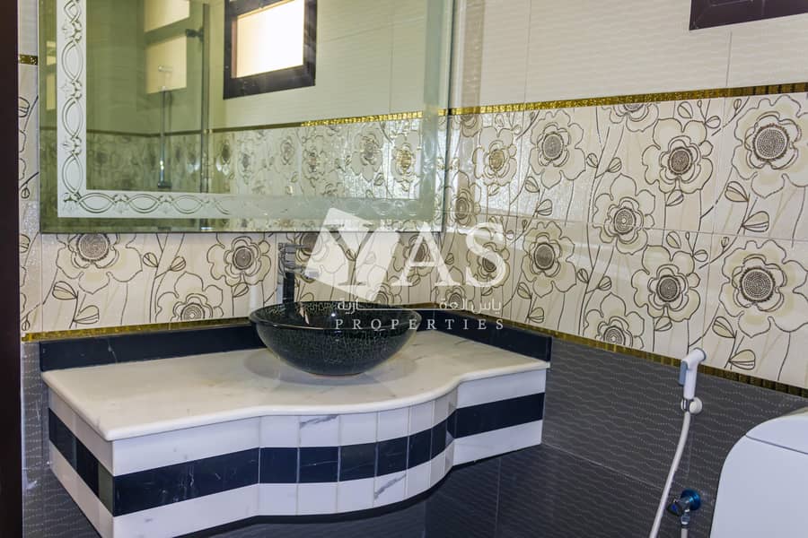 22 Compound Villa | 3 Bed + Maid | Great Location