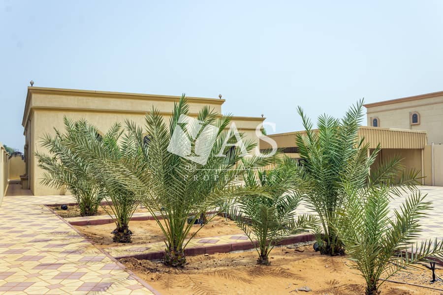 33 Compound Villa | 3 Bed + Maid | Great Location