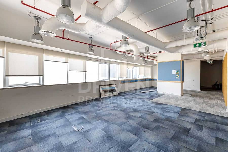 5 Combined Office | High Quality Finishes