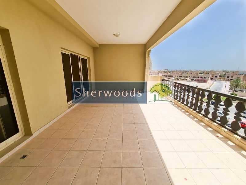 Stunning Marina and Beach Views - Huge Balcony Stunning Marina and Beach Views - Huge Balcony