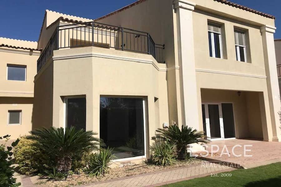 2 Exclusive | 4 Bed Plus Maids | Immaculate Condition
