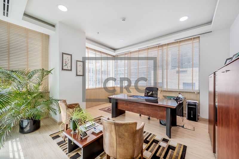 15 Luxury Furnished | 51 Car Parks | Ready Full Floor
