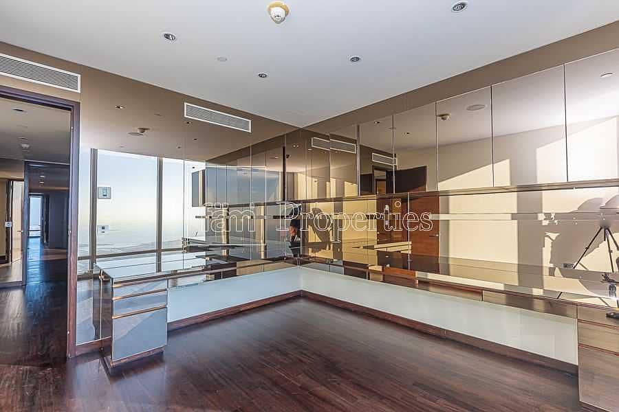 12 VIconic Tower|Vacant Penthouse |Full Fountain View