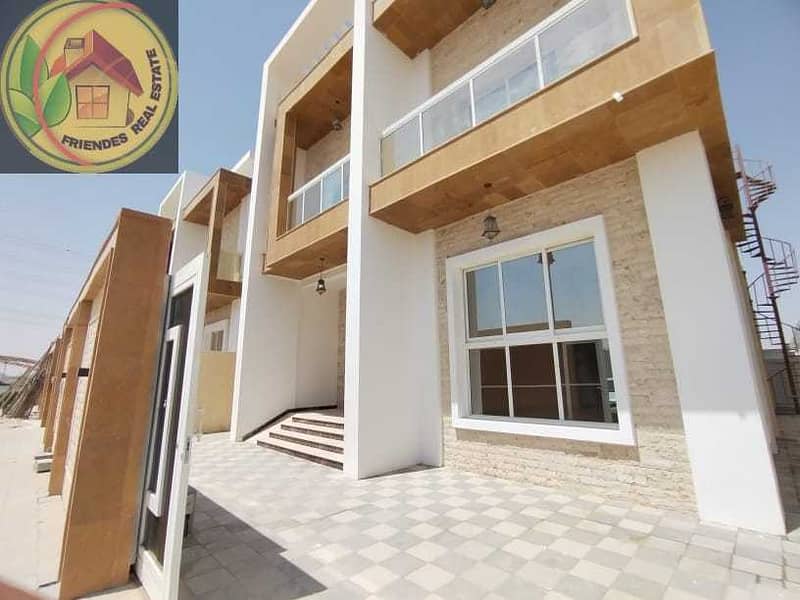 Two-storey villa for sale on the street, excellent design, freehold (at an attractive price))^