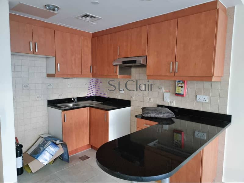 8 Ready to Move In | Next to JLT Metro Station