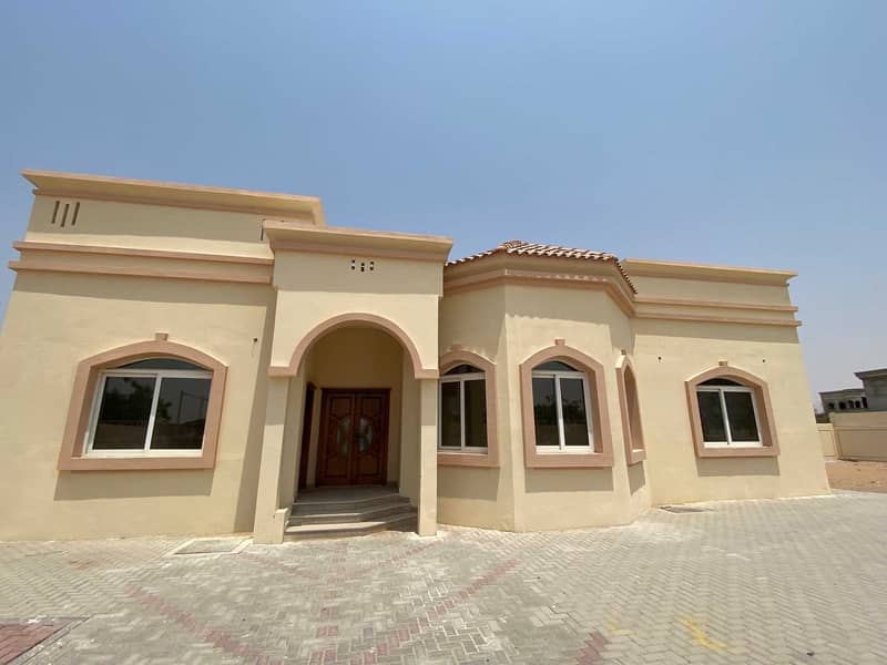 Four-bedroom villa  the ground floor in Al-Rahmaniya