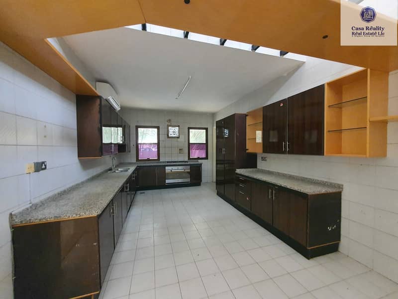4 Single Storey 3 Master BR villa for rent in Al Rashidiya