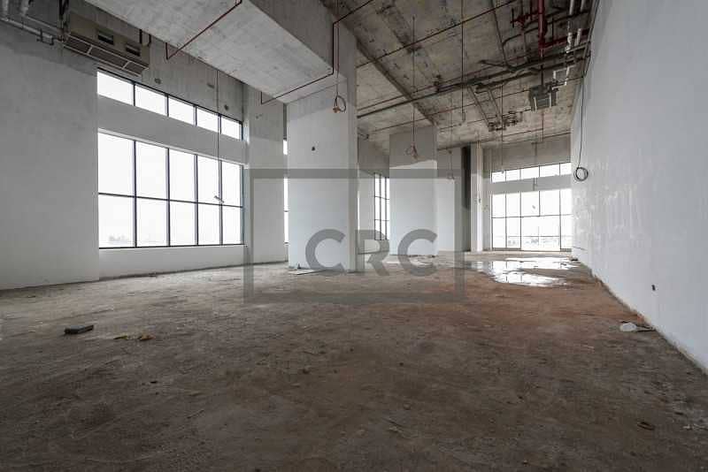 Well Priced Retail | High Visibility SZR