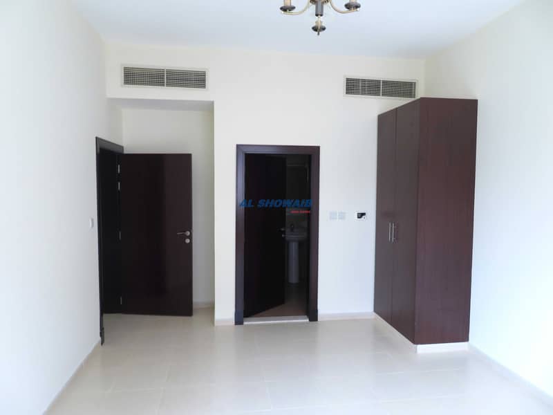 7 BEAUTIFUL 1 BR | 2 BATH | BALCONY  | PARKING | Al WARQA 1