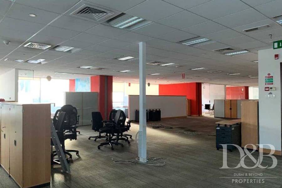 6 Fully Fitted Office | With Full Sea View