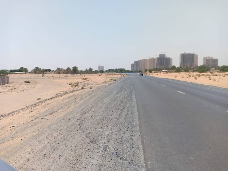 Residential land for sale, excellent location, in installments, freehold for all nationalities, no registration fees
