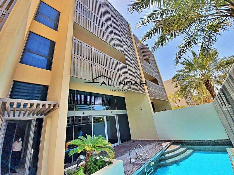 Stunning Sea View! Luxurious 4BR Townhouse! w/ Private Pool!
