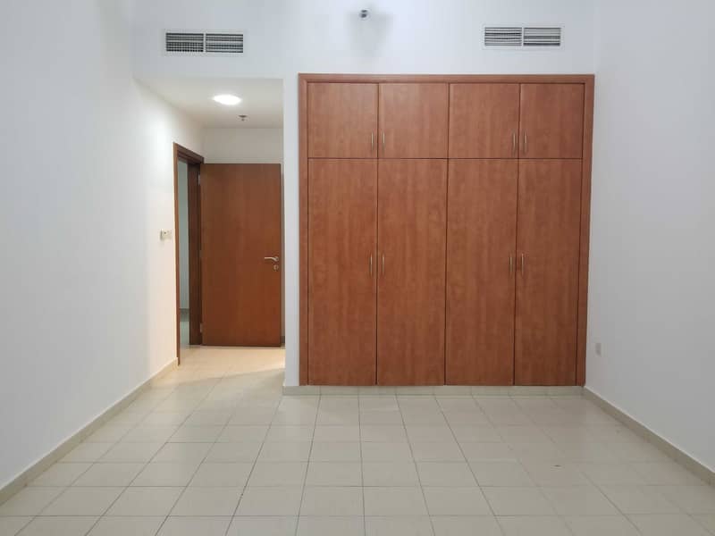 2 Bright and spacious 1bedroom for rent in dubai silicon oasis 29999/3chq