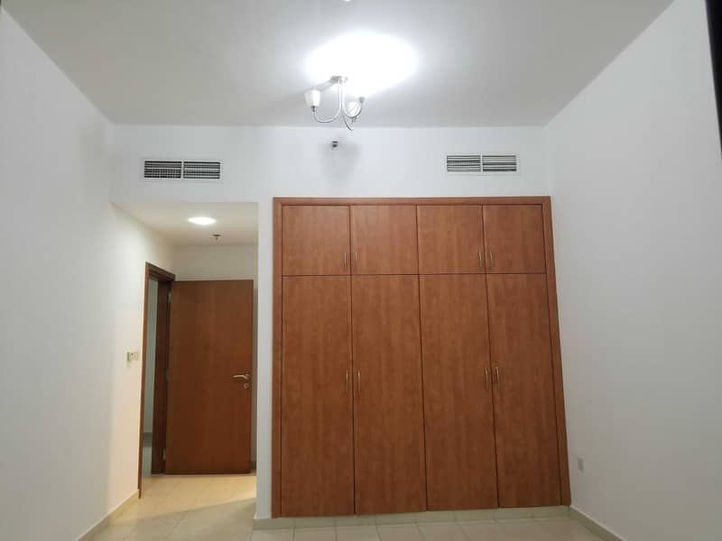4 Bright and spacious 1bedroom for rent in dubai silicon oasis 29999/3chq