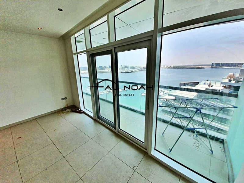 8 Amazing Sea VIew! Fascinating layout! Family-Friendly Community!