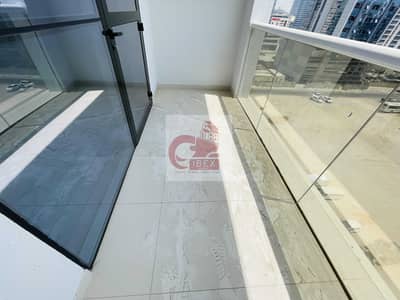 Brand new studio with parking huge tarrce open view near  to metro station on sheikh zayad road