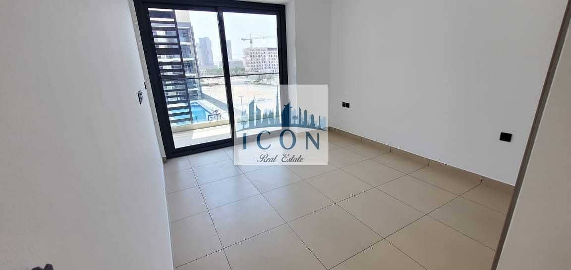 8 brand new one bedroom with study or store apartment come and pool view