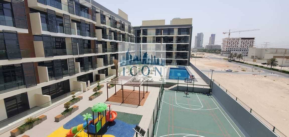 11 brand new one bedroom with study or store apartment come and pool view