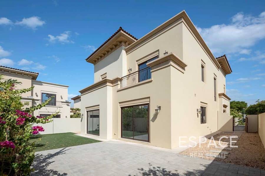 Type 6 | 5 Bed | Close to Park and Pool