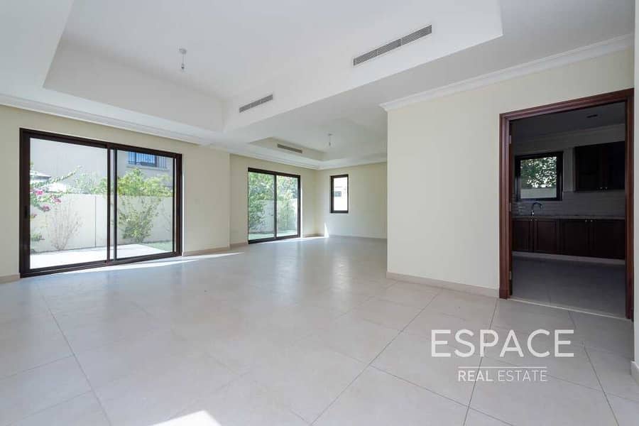 4 Type 6 | 5 Bed | Close to Park and Pool