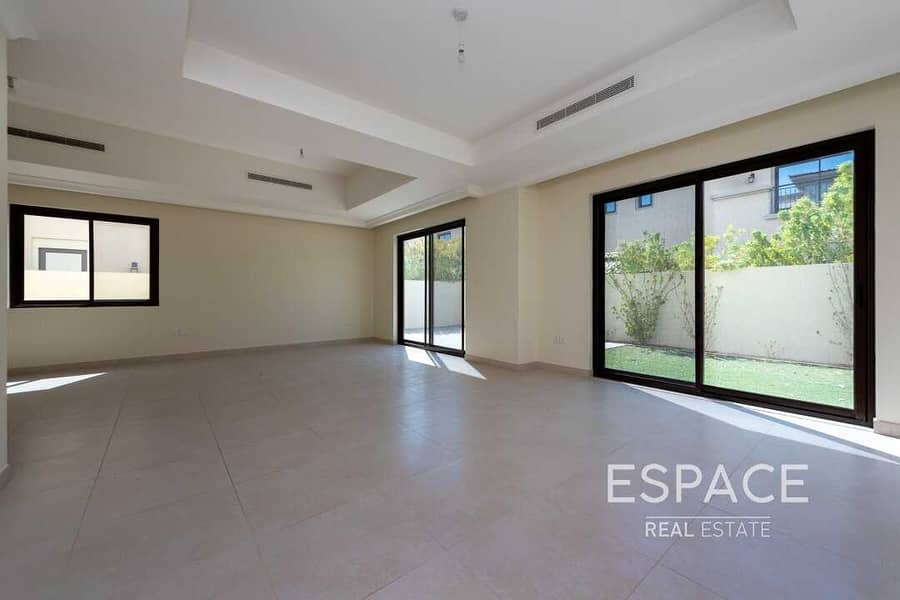 7 Type 6 | 5 Bed | Close to Park and Pool