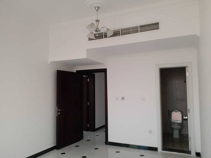 Квартира в Аль Мовайхат, 2 cпальни, 35000 AED - 5331589