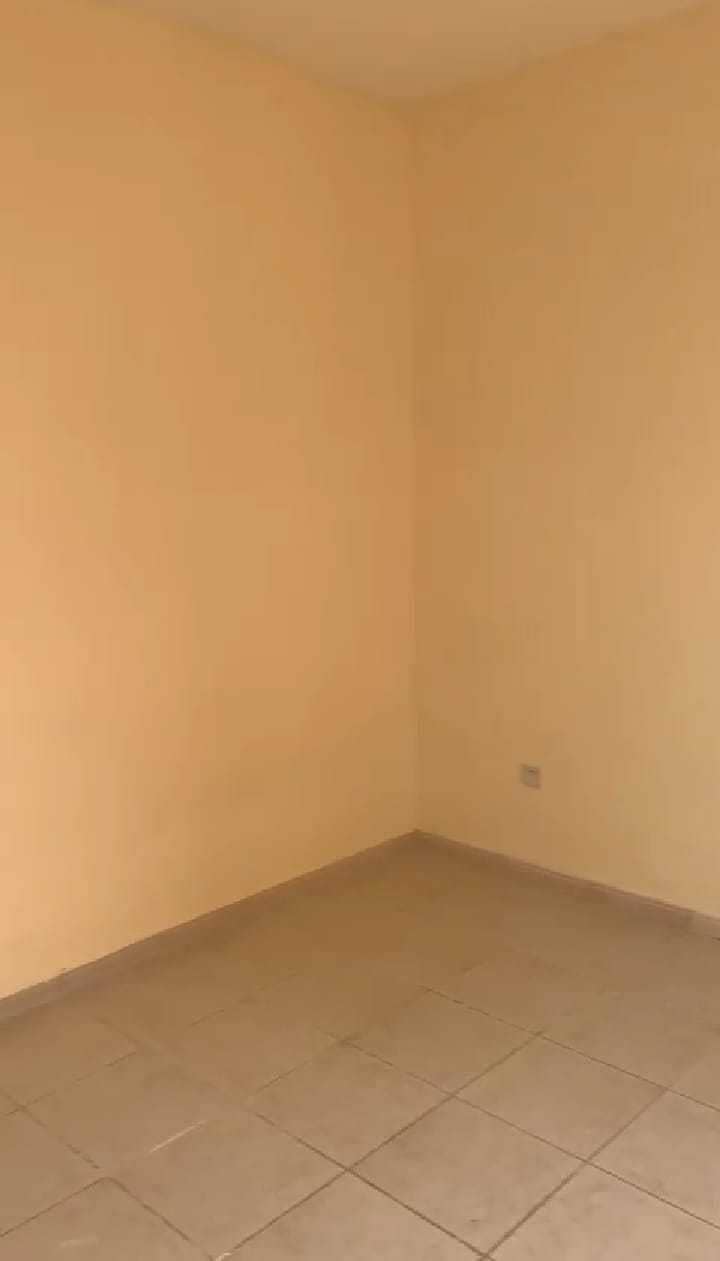 Cheapest 2BHK Available For Rent In Garden City 19K With Balcony !