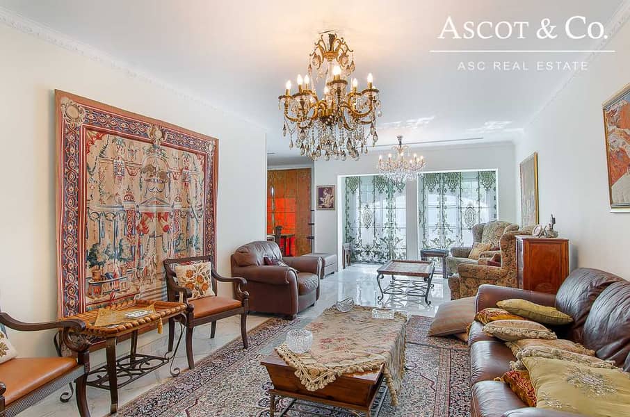 Single Row| Upgraded 3 Bed TH District 5 Single Row| Upgraded 3 Bed TH District 5