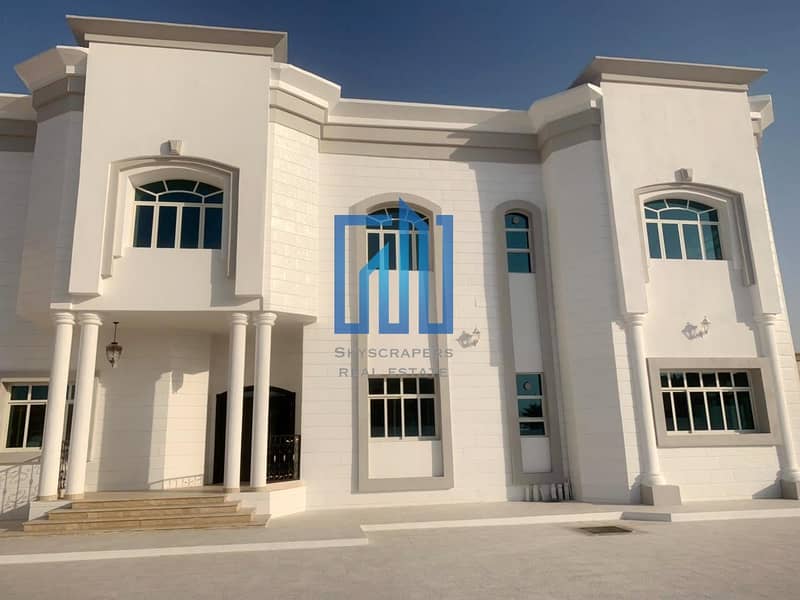 Luxurious 10 Masters  Villa in MBZ - Perfectly Priced for Sale