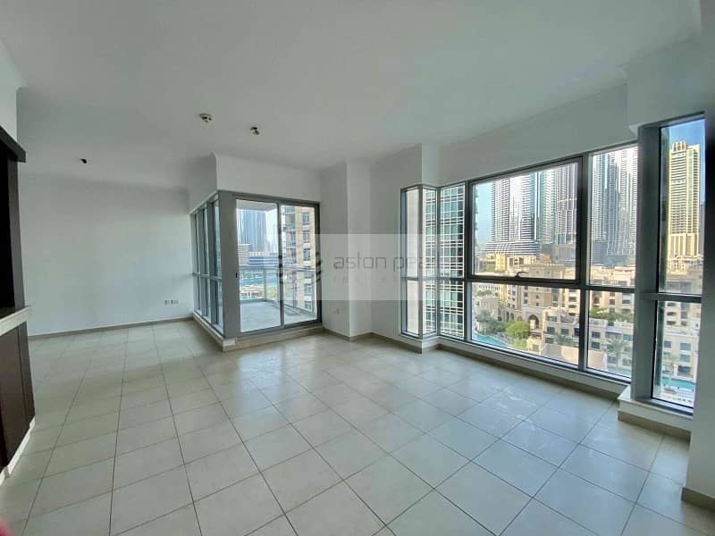 Spacious 3 Bedroom Apartment  with 2 Parking Space