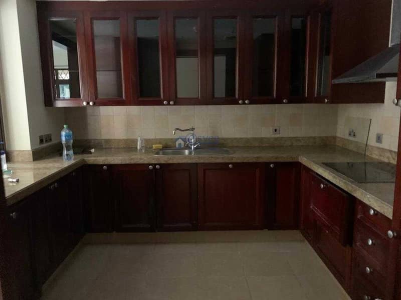 4 well maintained Two Bedroom with terrace in Kamoon 3