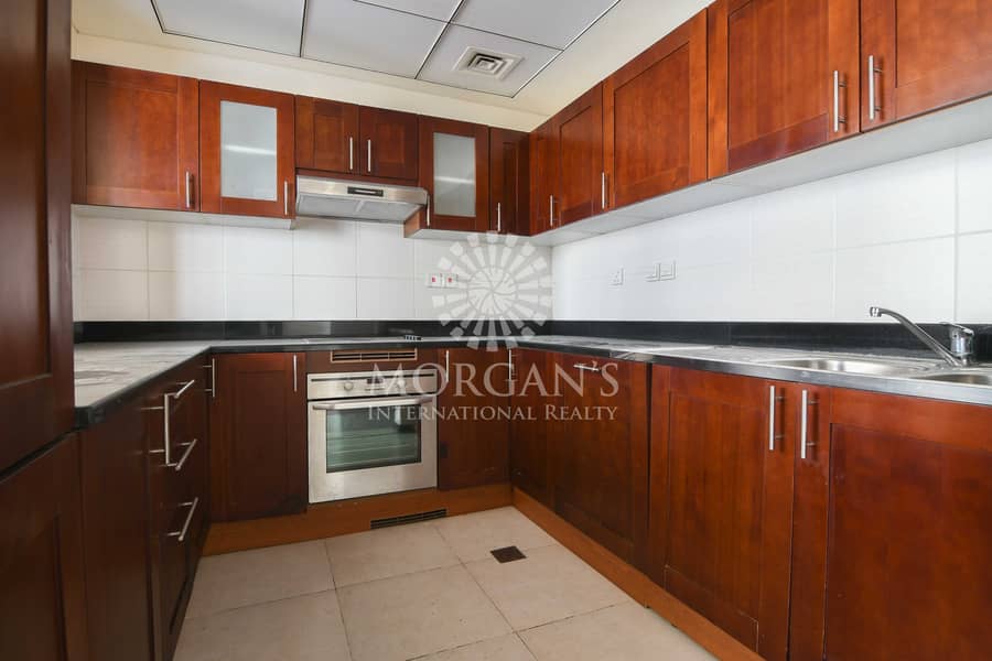 8 Quality Specious 1 Bed | Marina View